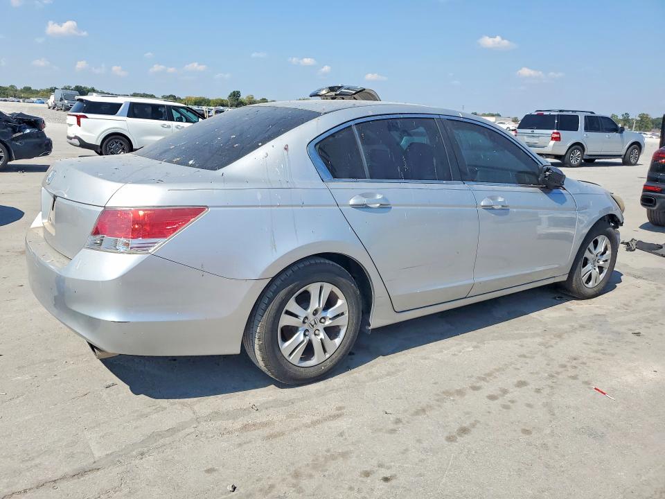 Photo 3 from auction – 2010 HONDA ACCORD with VIN 1HGCP2F40AA018865