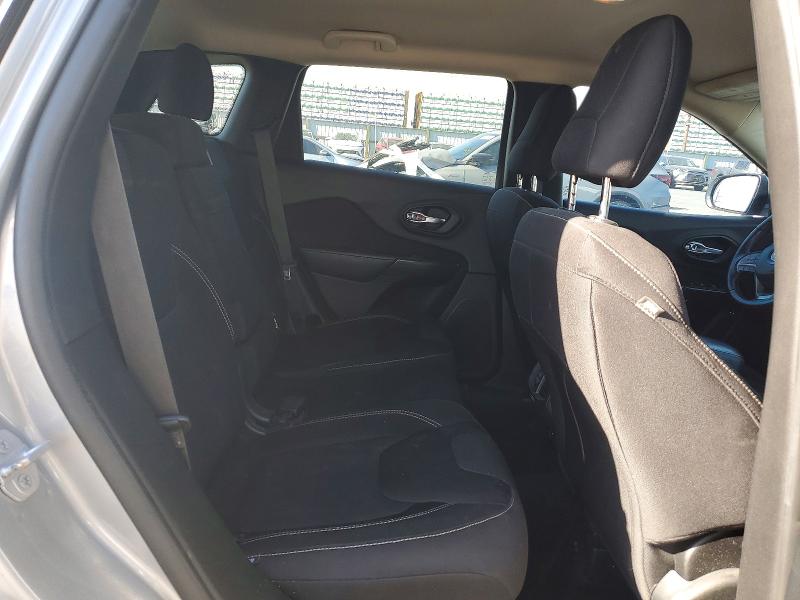 Photo 11 from auction – 2015 JEEP CHEROKEE with VIN 1C4PJLCB6FW608007