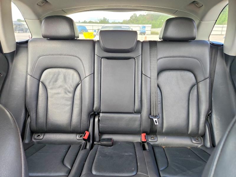 Foto 10 de la subasta – 2016 AUDI Q5 con VIN WA1C2AFP2GA105994
