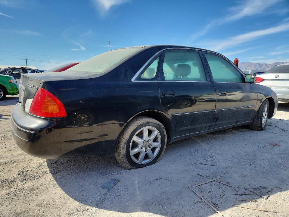 Photo 3 from auction – 2000 TOYOTA AVALON with VIN 4T1BF28B0YU061289