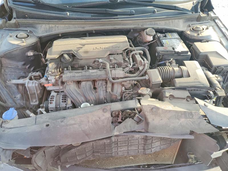 Снимка 11 от търг – 2021 HYUNDAI ELANTRA с VIN 5NPLM4AG7MH004382