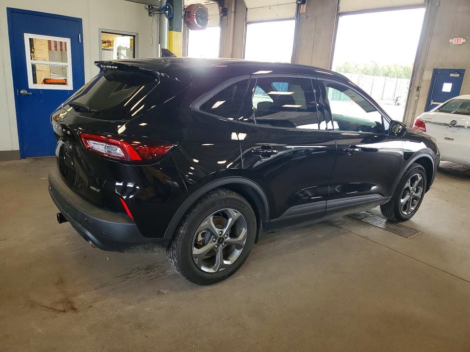 Photo 3 from auction – 2026 FORD ESCAPE with VIN 1FMCU9NZ6TUA03488