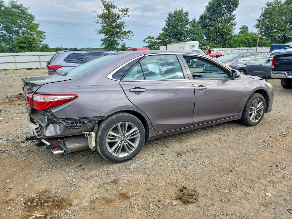 Photo 3 from auction – 2016 TOYOTA CAMRY with VIN 4T1BF1FK0GU197983