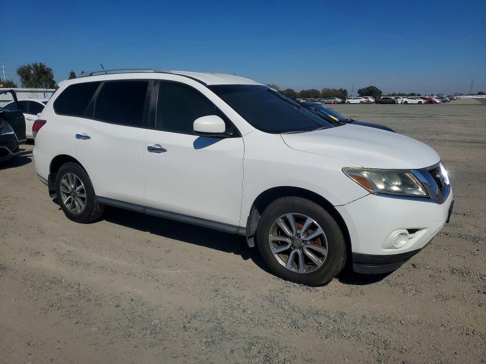 Photo 4 from auction – 2013 NISSAN PATHFINDER with VIN 5N1AR2MN2DC659113