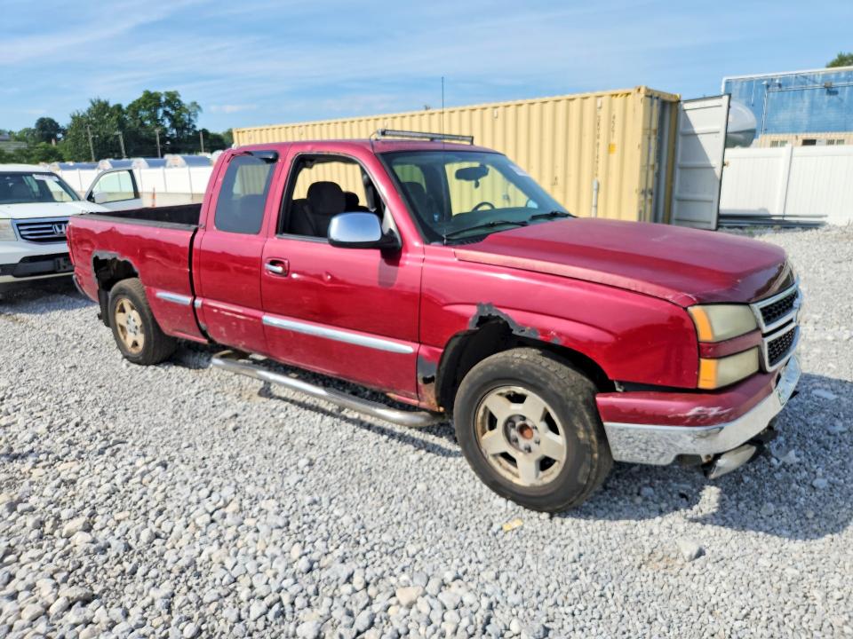 Photo 4 from auction – 2006 CHEVROLET SILVERADO with VIN 2GCEC19T561107347