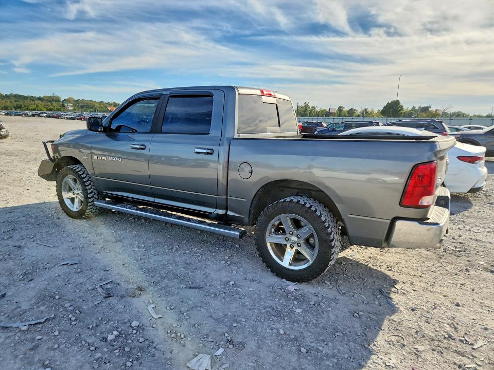 Фото 2 с аукциона – 2012 DODGE RAM 1500 с VIN 1C6RD7LT5CS312440