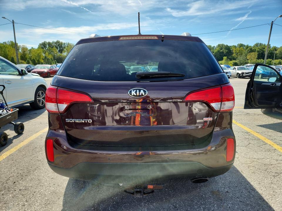 Photo 6 from auction – 2015 KIA SORENTO with VIN 5XYKT3A63FG660055