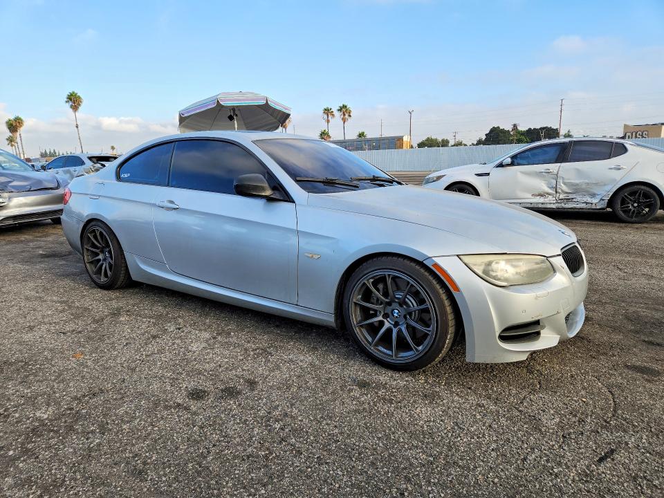 Photo 4 from auction – 2011 BMW 335 with VIN WBAKG1C54BE362935