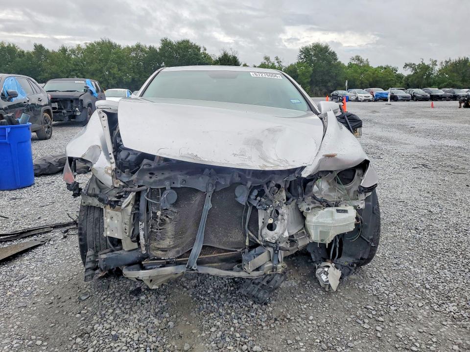 Photo 5 from auction – 2011 LEXUS LS with VIN JTHBL5EF7B5103088