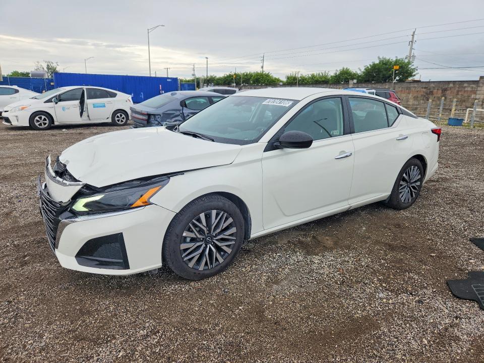 NISSAN ALTIMA 2025 with VIN 1N4BL4DV0SN425274 - Photo from auction