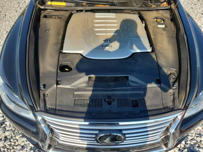 Photo 11 from auction – 2017 LEXUS LS with VIN JTHGL1EF8H5057567