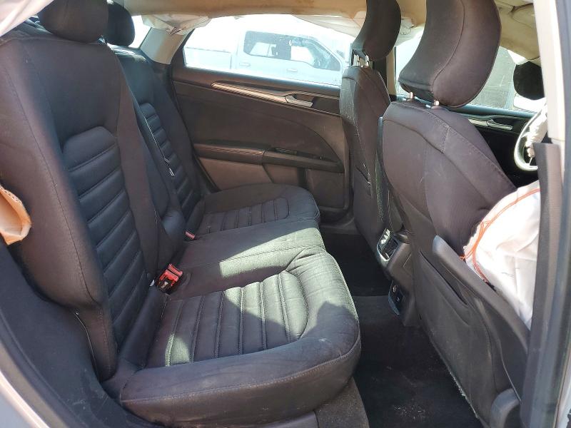 Снимка 10 от търг – 2016 FORD FUSION с VIN 3FA6P0LU4GR345536