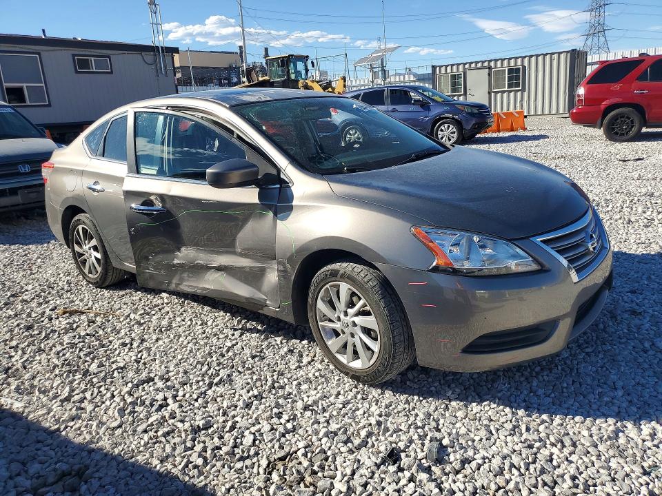 Photo 4 from auction – 2015 NISSAN SENTRA with VIN 3N1AB7AP8FY366969