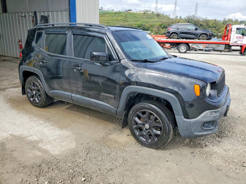 Photo 4 from auction – 2015 JEEP RENEGADE with VIN ZACCJBBT4FPB48023