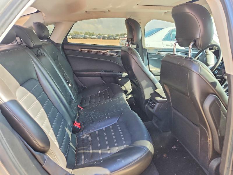 Zdjęcie 10 z aukcji – 2014 FORD FUSION z VIN 3FA6P0HDXER376568