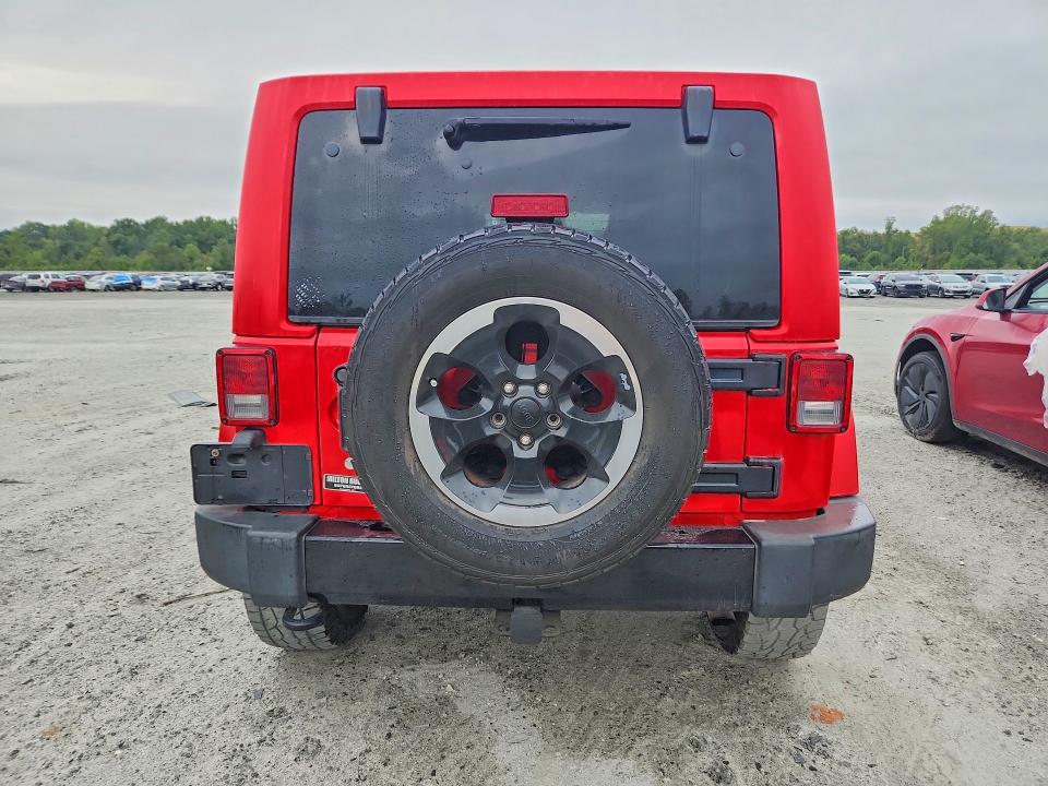Снимка 6 от търг – 2014 JEEP WRANGLER UNLIMITED с VIN 1C4HJWEG0EL324418
