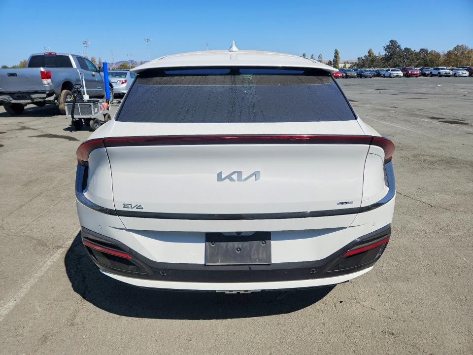 Фото 6 с аукциона – 2023 KIA EV6 с VIN KNDC4DLC2P5103237