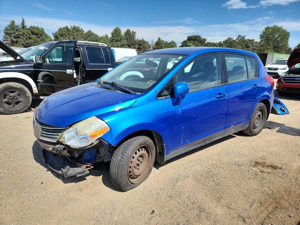 NISSAN VERSA 2008 с VIN 3N1BC13E68L428833 - Снимка от търг