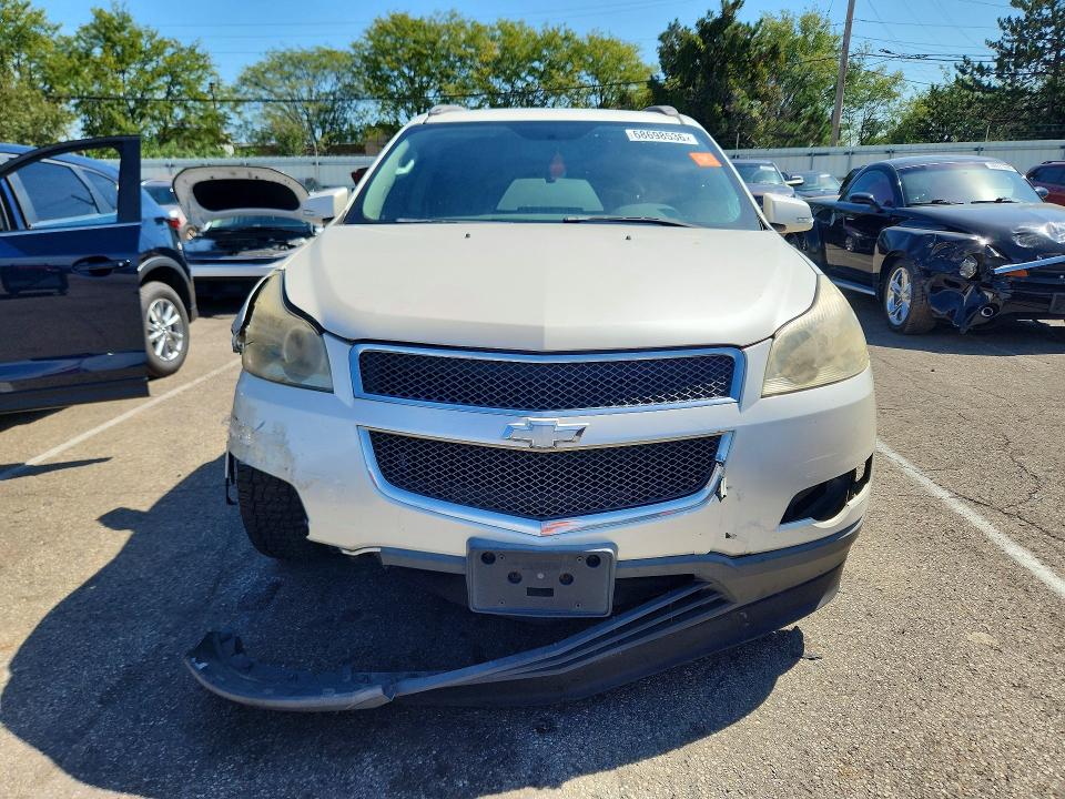 Photo 5 from auction – 2011 CHEVROLET TRAVERSE with VIN 1GNKVGED0BJ156879