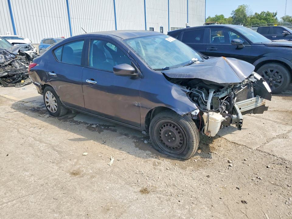 Снимка 4 от търг – 2015 NISSAN VERSA с VIN 3N1CN7AP0FL822119