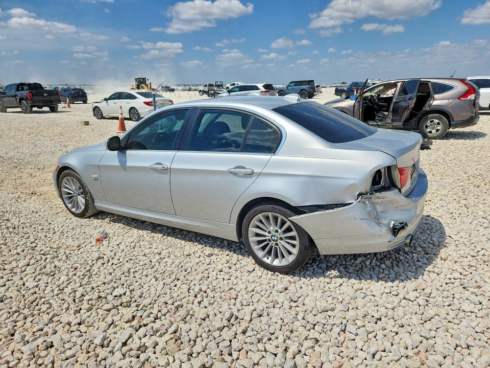 Photo 2 from auction – 2011 BMW 335 with VIN WBAPL5C56BA742925