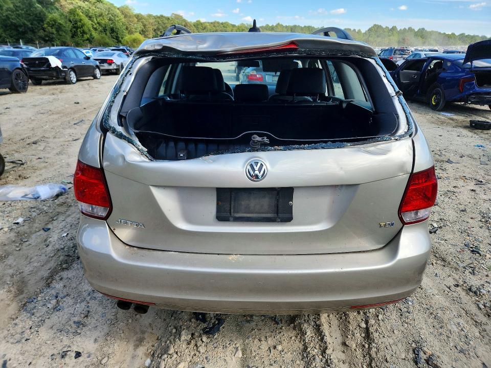 Photo 6 from auction – 2012 VOLKSWAGEN JETTA with VIN 3VWPL7AJ8CM704998
