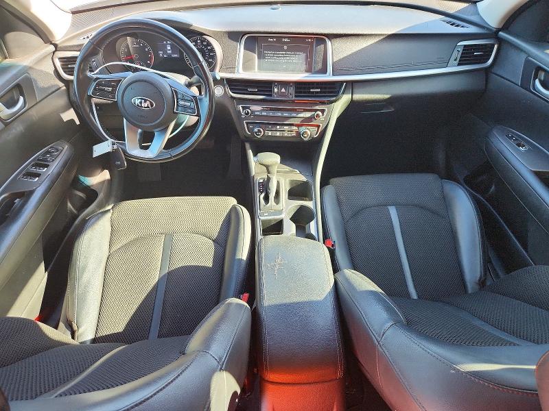 Photo 8 from auction – 2019 KIA OPTIMA with VIN 5XXGT4L33KG327819