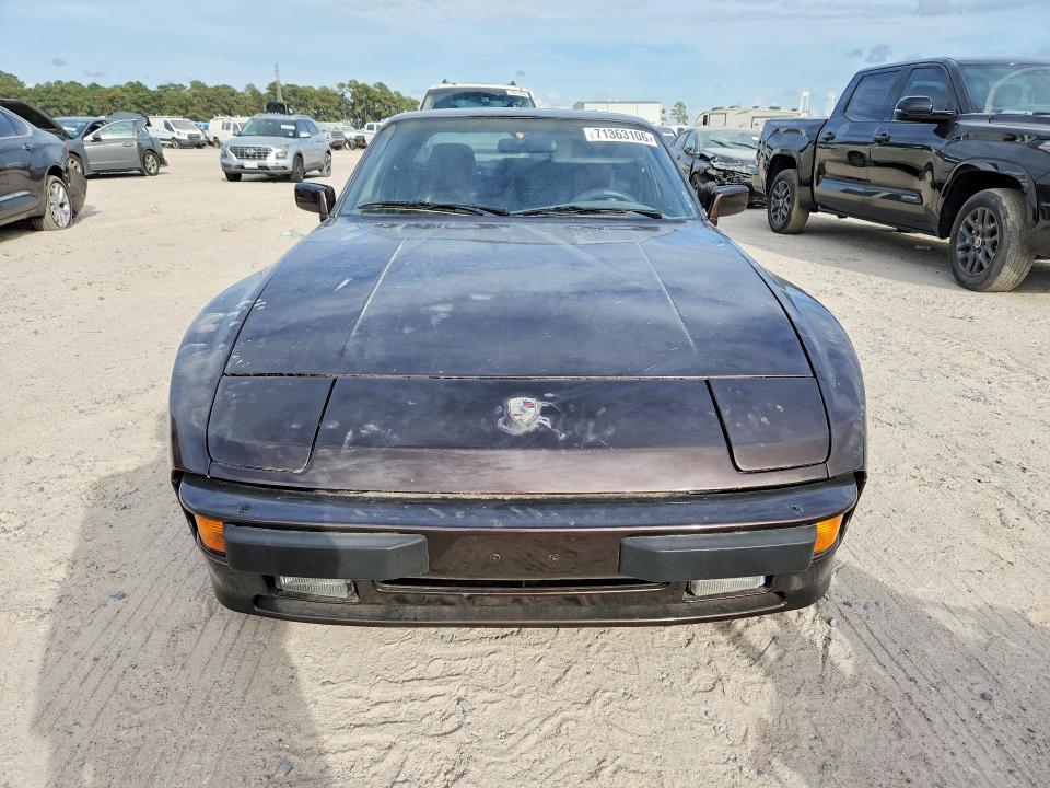 Photo 5 from auction – 1985 PORSCHE 944 with VIN WP0AA094XFN452122