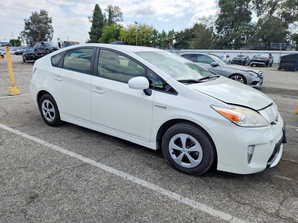 Photo 4 from auction – 2013 TOYOTA PRIUS with VIN JTDKN3DU5D0345524
