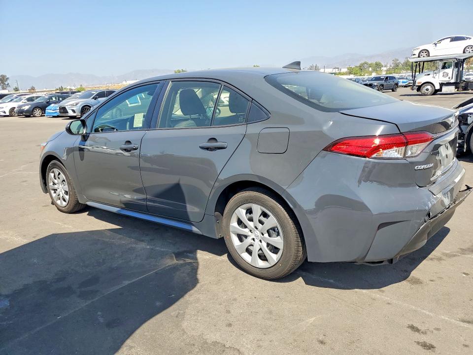 Снимка 2 от търг – 2025 TOYOTA COROLLA HYBRID с VIN JTDBCMFE7S3099671
