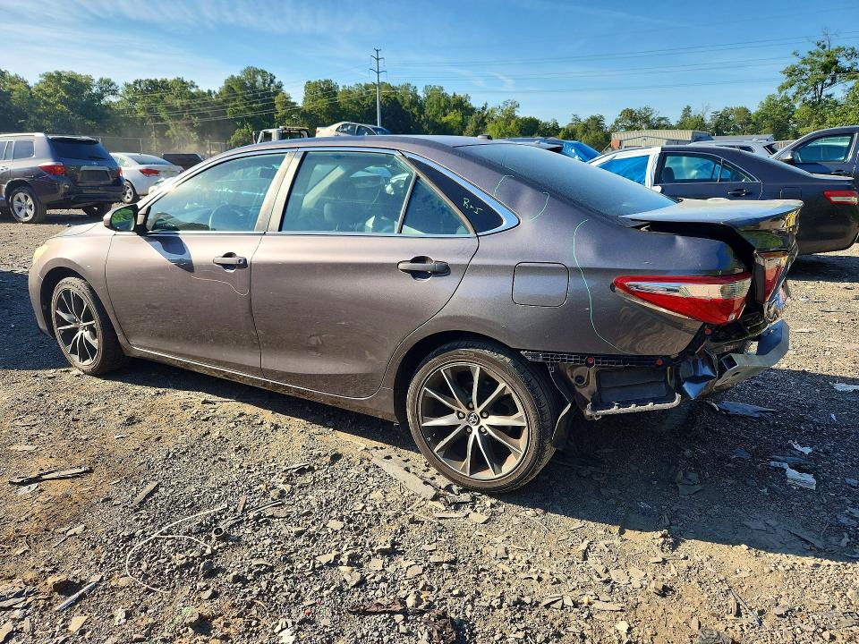 Photo 2 from auction – 2015 TOYOTA CAMRY with VIN 4T1BF1FK0FU001877