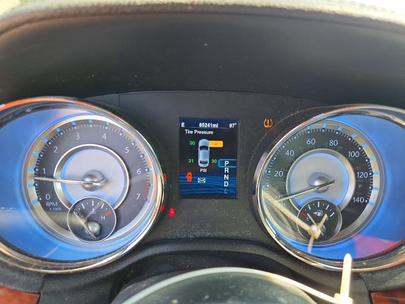 Photo 9 from auction – 2014 CHRYSLER 300 with VIN 2C3CCAAG1EH141852