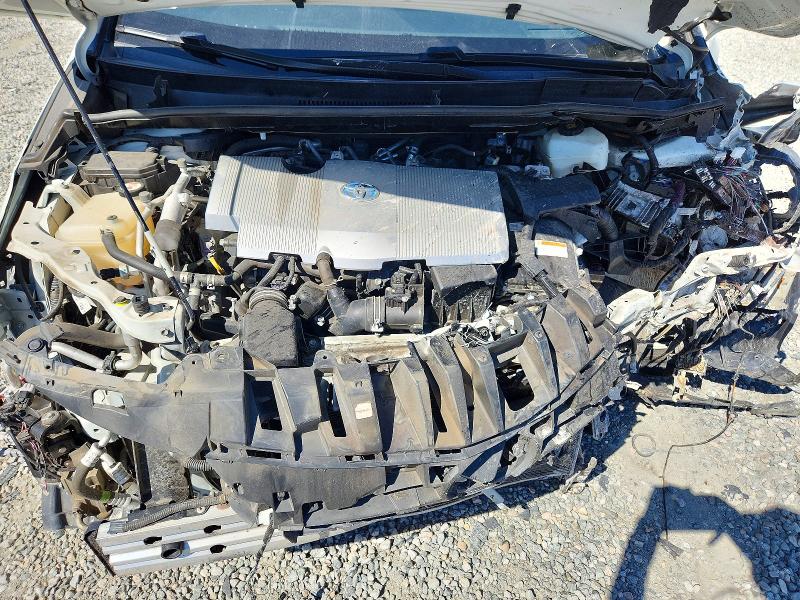 Photo 11 from auction – 2017 TOYOTA PRIUS PRIME with VIN JTDKARFP2H3061925