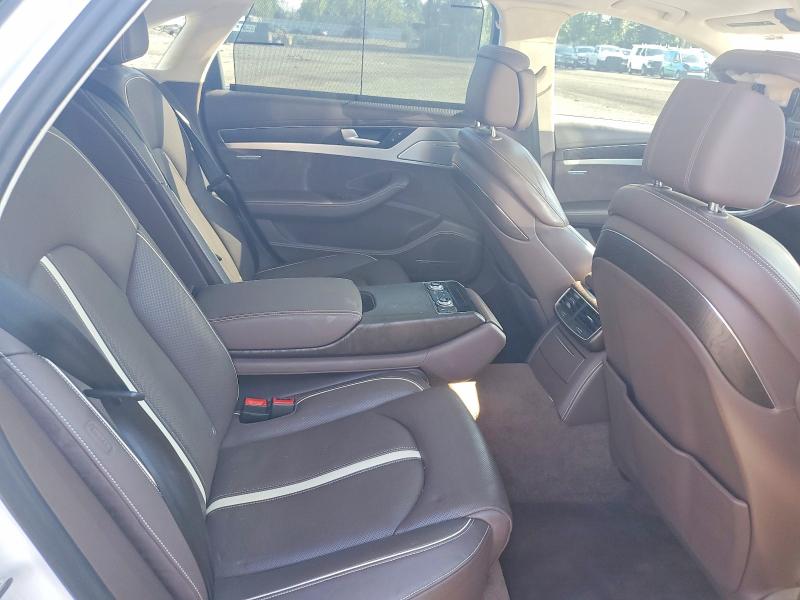 Photo 10 from auction – 2016 AUDI A8 with VIN WAU43AFD9GN005202
