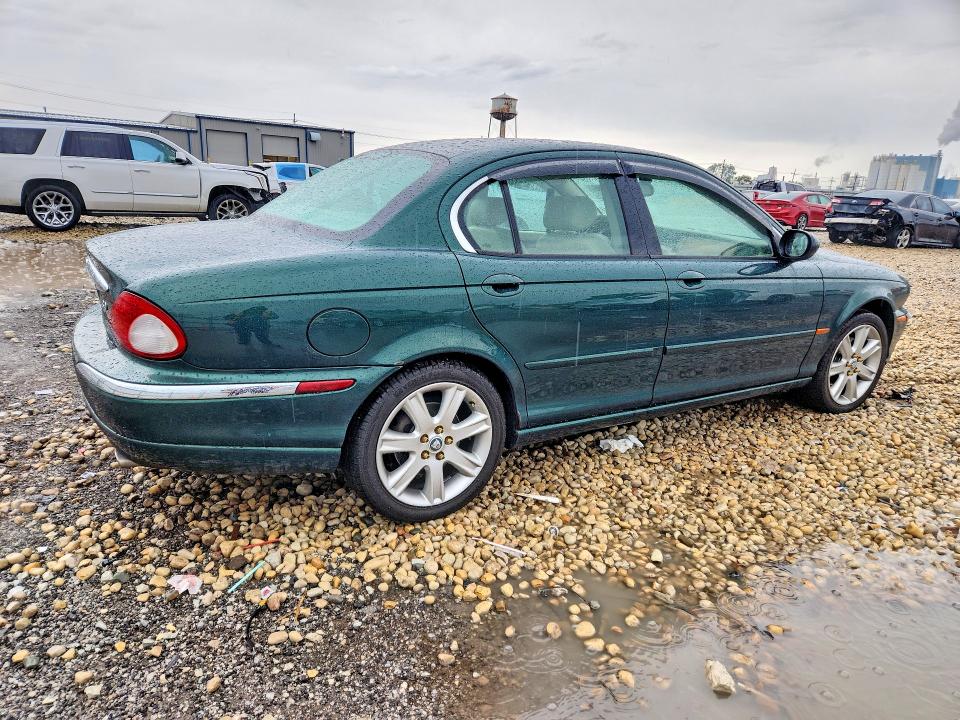 Zdjęcie 3 z aukcji – 2003 JAGUAR X-TYPE z VIN SAJEA51C43WD15169