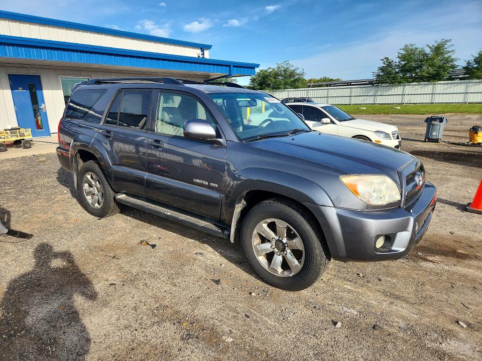Photo 4 from auction – 2007 TOYOTA 4RUNNER with VIN JTEBU17R270125868