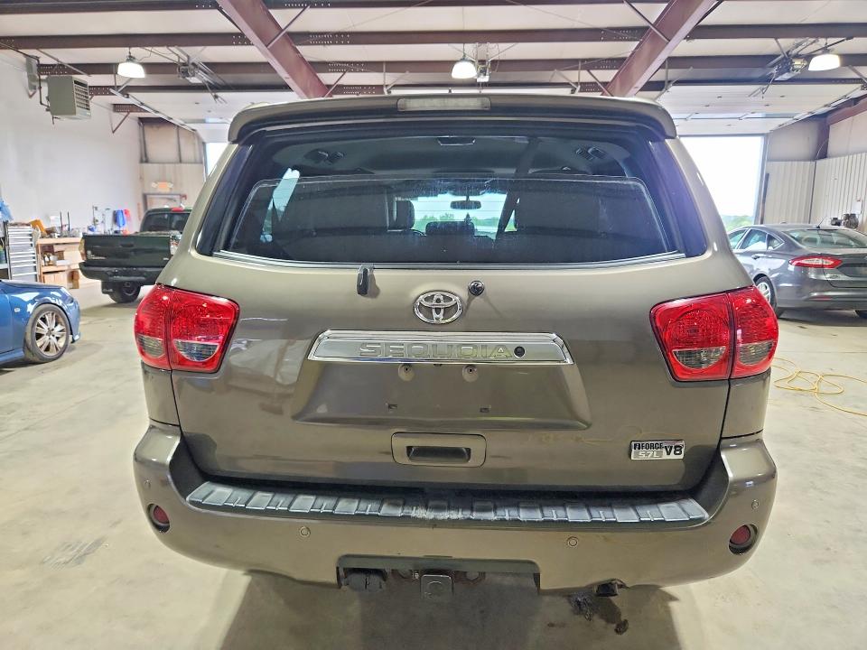 Zdjęcie 6 z aukcji – 2012 TOYOTA SEQUOIA z VIN 5TDDY5G18CS066531