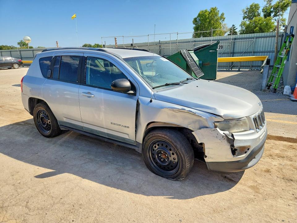 صورة رقم 4 من المزاد - 2011 JEEP COMPASS مع VIN 1J4NF1FB5BD283388