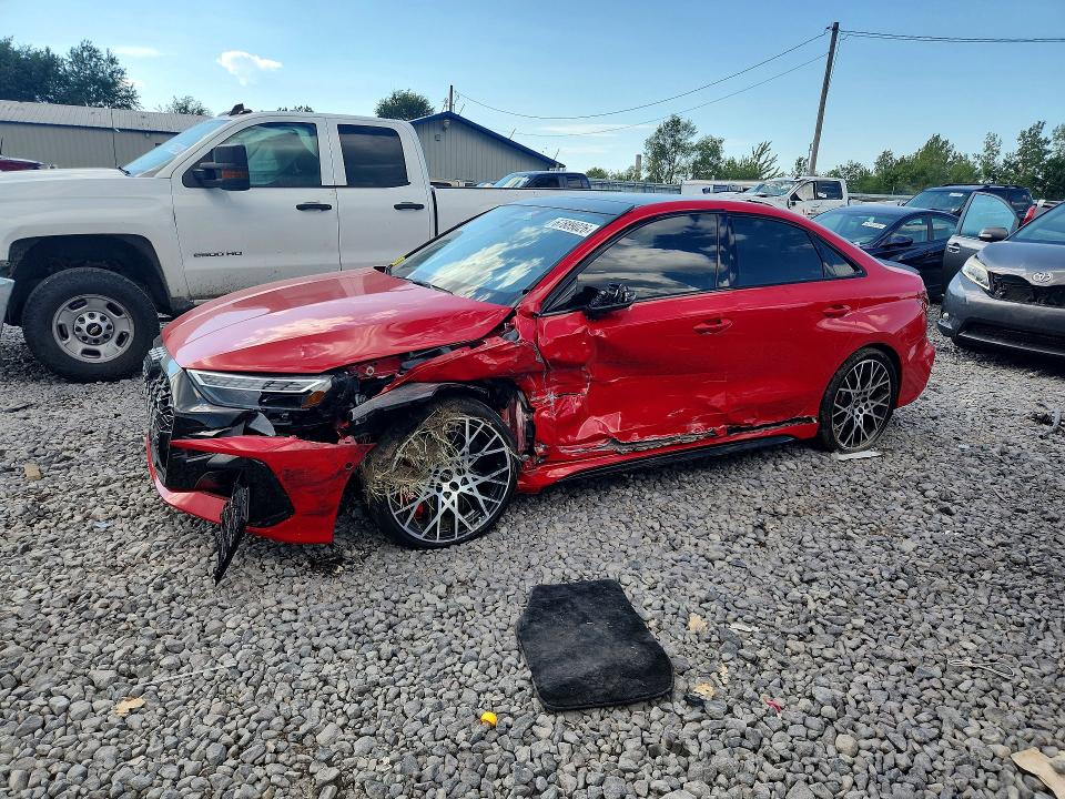 AUDI RS3 2026 z numerem VIN WUAGWDGYXTA906156 - Zdjęcie z aukcji