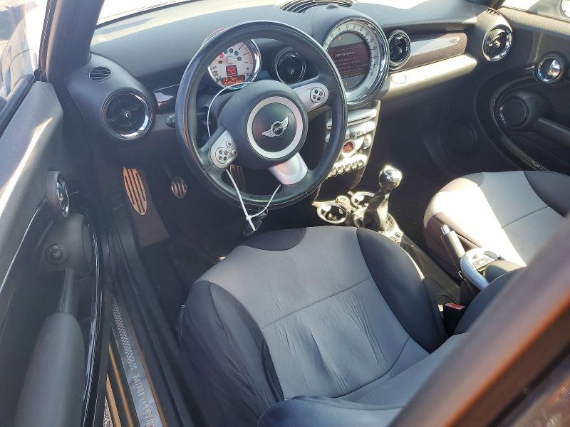 Zdjęcie 8 z aukcji – 2007 MINI COOPER z VIN WMWMF73547TT83785