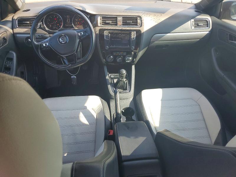 Photo 8 from auction – 2016 VOLKSWAGEN JETTA with VIN 3VWB17AJ8GM296315