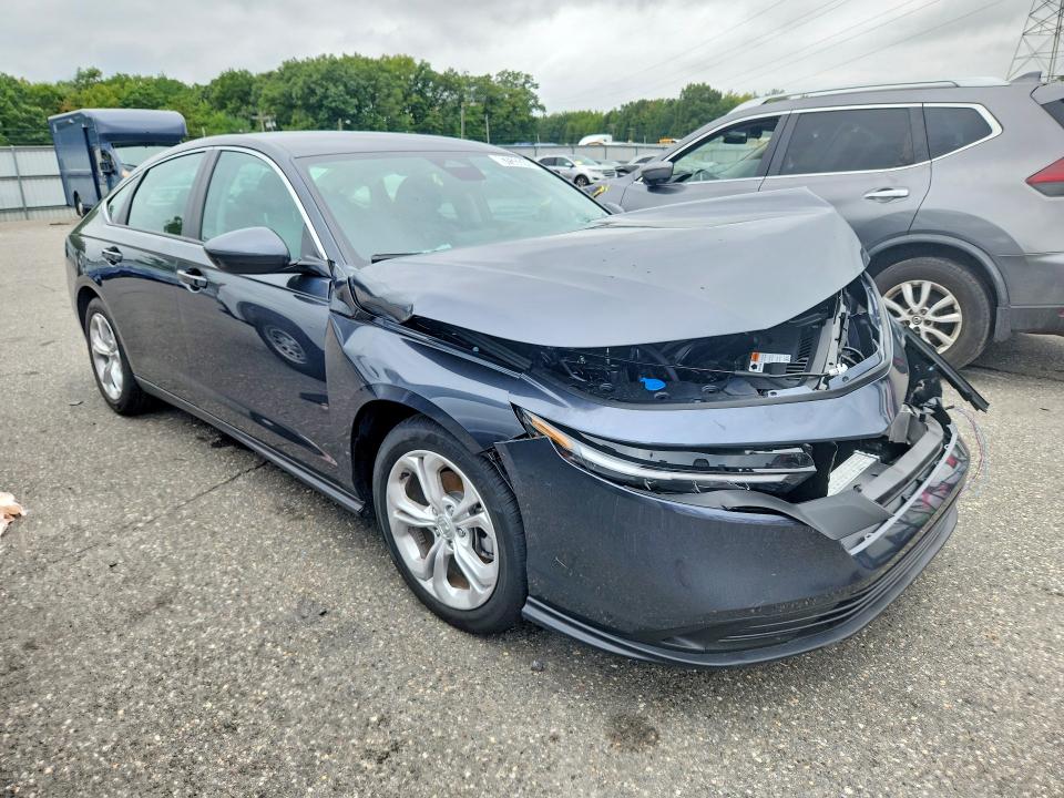 Снимка 4 от търг – 2026 HONDA ACCORD с VIN 1HGCY1F21TA049910