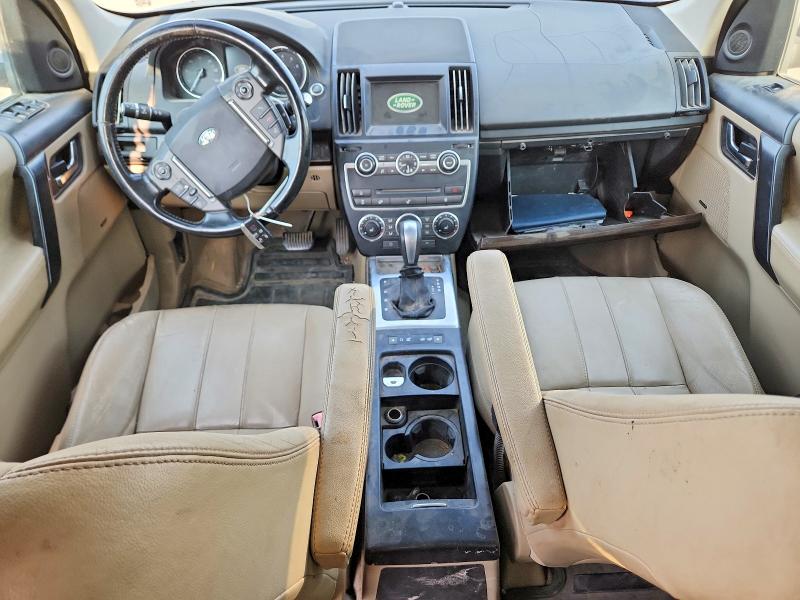 Photo 8 from auction – 2015 LAND ROVER LR2 with VIN SALFP2BG9FH427630