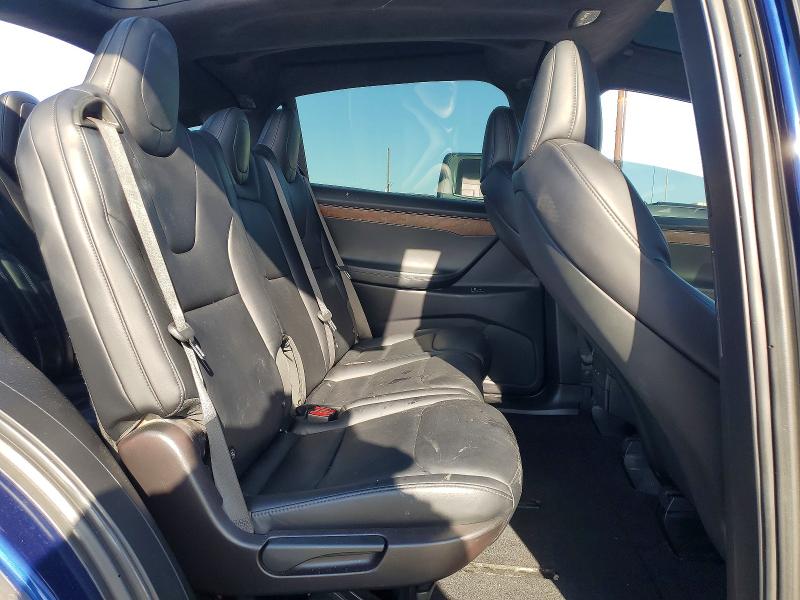 Photo 11 from auction – 2020 TESLA MODEL X with VIN 5YJXCAE29LF286331