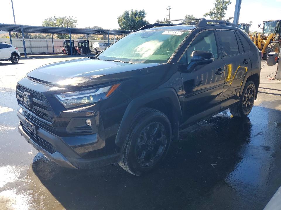 Photo 1 from auction – 2022 TOYOTA RAV4 with VIN 2T3S1RFV7NW254109