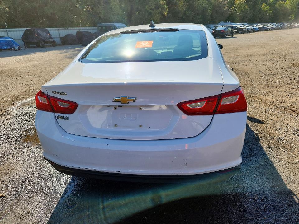 Photo 6 from auction – 2018 CHEVROLET MALIBU with VIN 1G1ZB5ST3JF187599