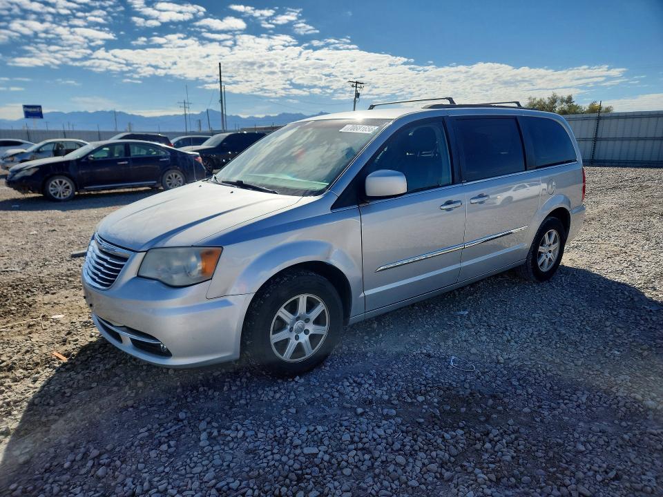 2012 CHRYSLER TOWN & COUNTRY - Търг №70681656