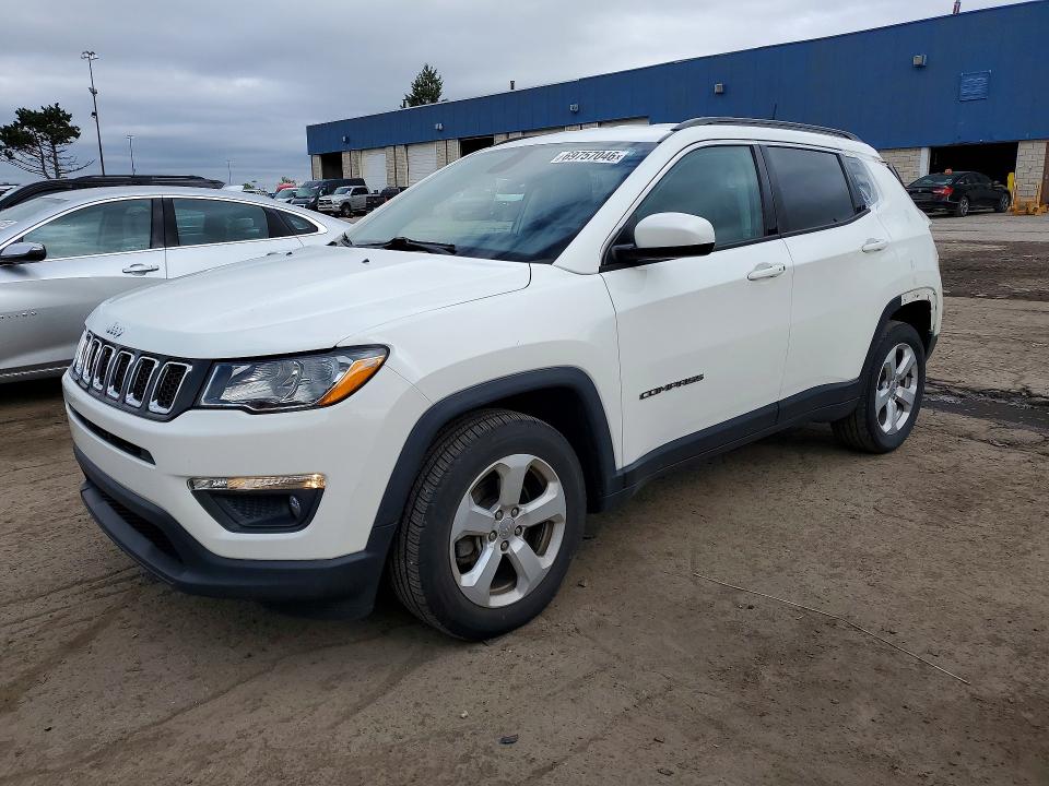 JEEP COMPASS 2018 с VIN 3C4NJCBB8JT318889 - Снимка от търг