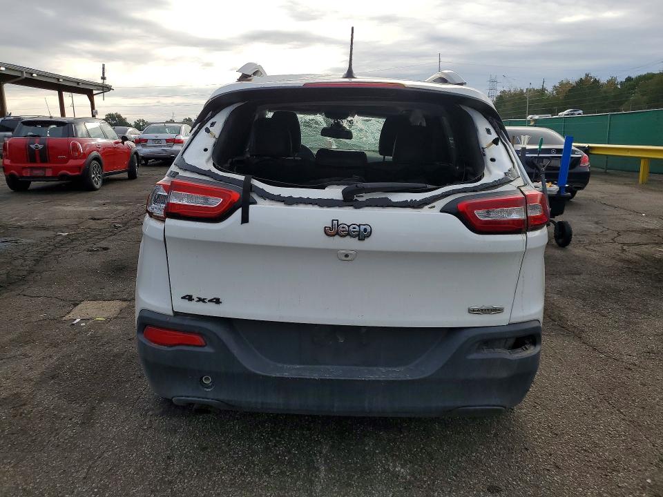 Photo 6 from auction – 2015 JEEP CHEROKEE with VIN 1C4PJMCB9FW645719