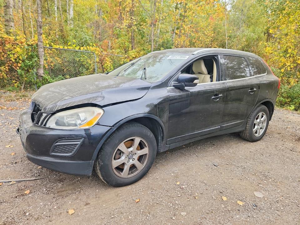 VOLVO XC60 2012 مع رقم تعريف المركبة YV4952DZ8C2249262 - صورة من المزاد